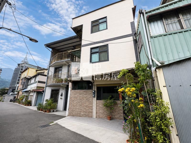 免整理【樹人夜市】透天房屋室內格局與周邊環境