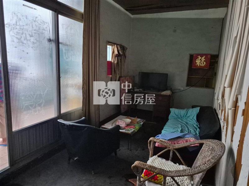 頭份忠孝商圈懷舊透天房屋室內格局與周邊環境