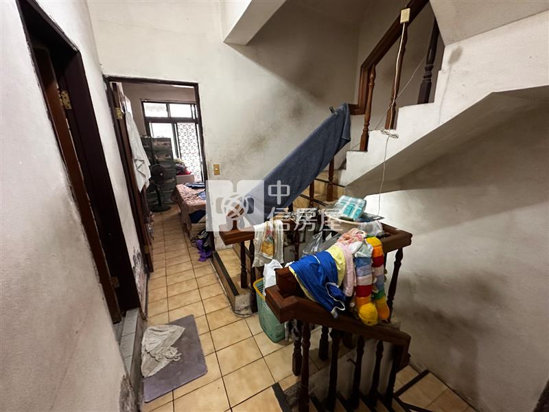 內壢後站低總價透天房屋室內格局與周邊環境