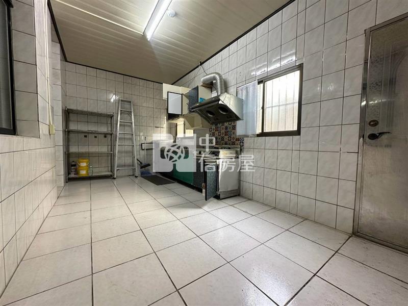 大林透天房屋室內格局與周邊環境