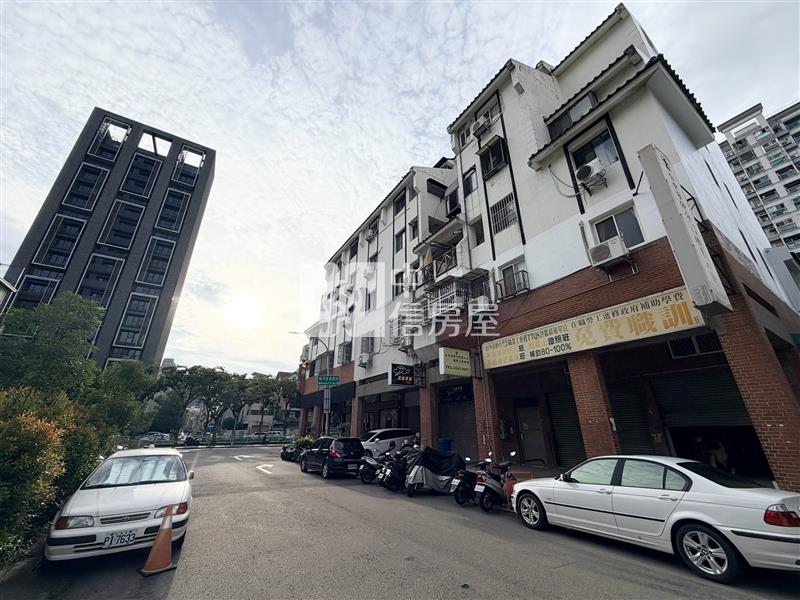 崇德文心站旁七米寬金店房屋室內格局與周邊環境