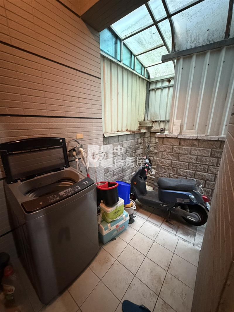 近平鎮東安學區邊間透天房屋室內格局與周邊環境