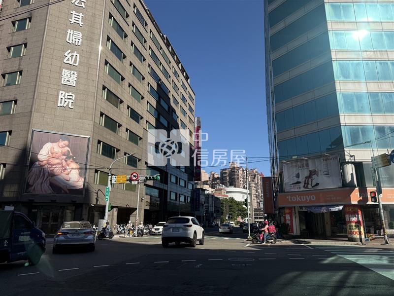 SOGO火車站稀有辦公室房屋室內格局與周邊環境