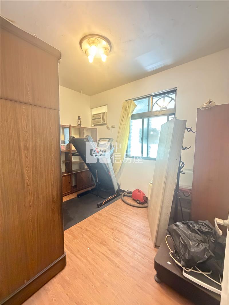 平鎮南市南京路雙車透天(可店住)房屋室內格局與周邊環境