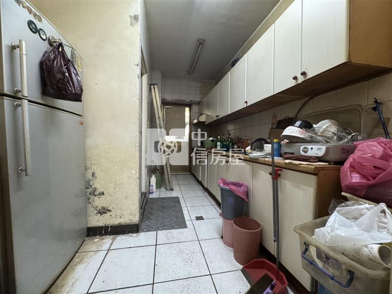 【安家】台中崇光國小1+2樓店面房屋室內格局與周邊環境
