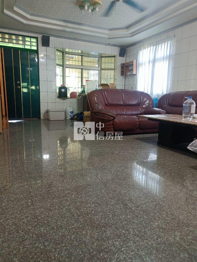 蚊港三樓透天厝房屋室內格局與周邊環境