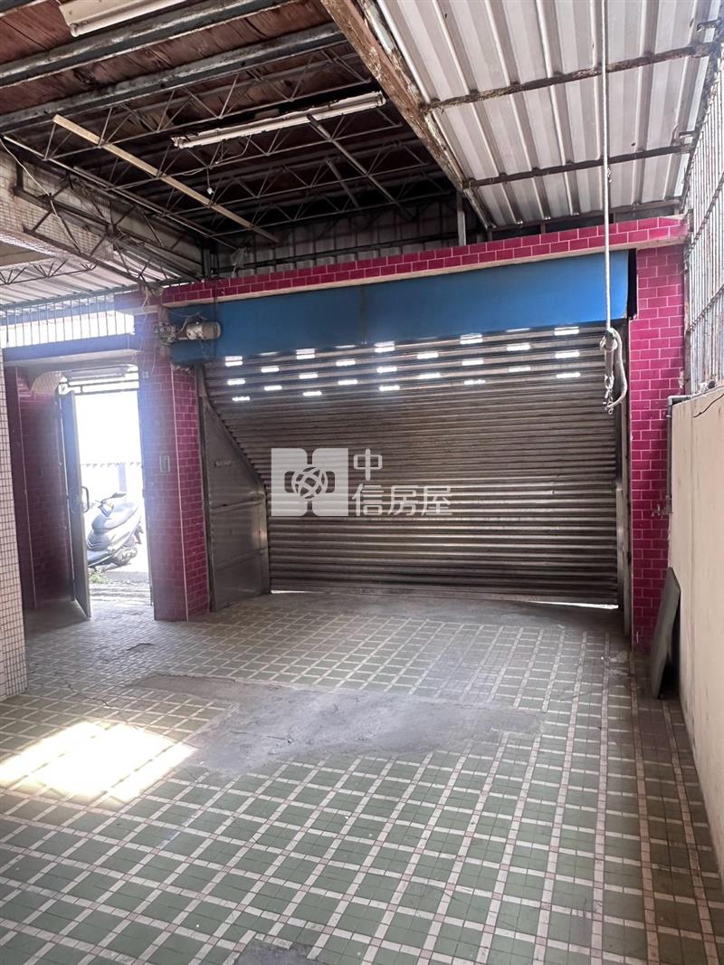 海佃國中大面寬朝南車庫透天房屋室內格局與周邊環境