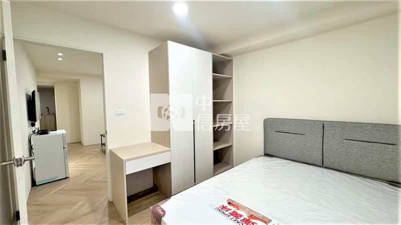 富強街電梯收租套房2F房屋室內格局與周邊環境