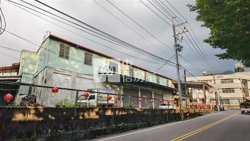 中正路大空地房屋室內格局與周邊環境