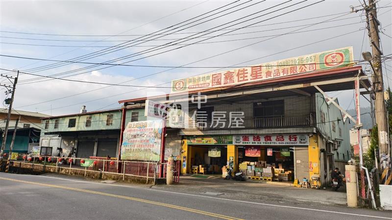 中正路大空地房屋室內格局與周邊環境