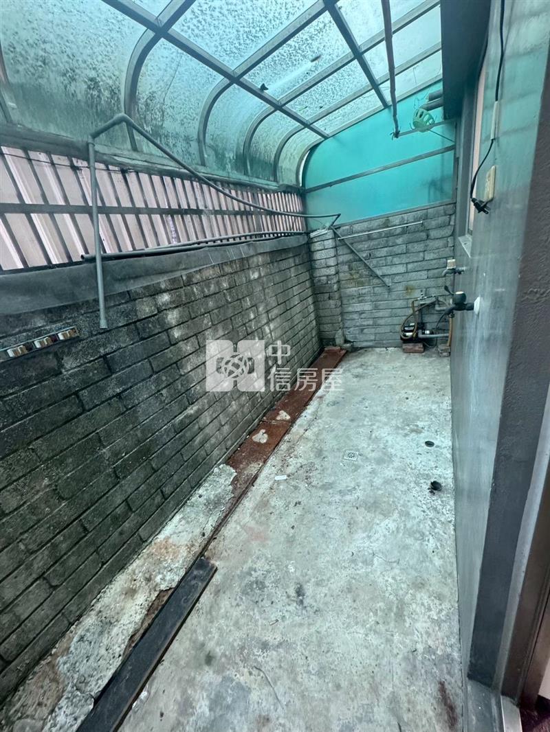 平鎮山仔頂美透天房屋室內格局與周邊環境