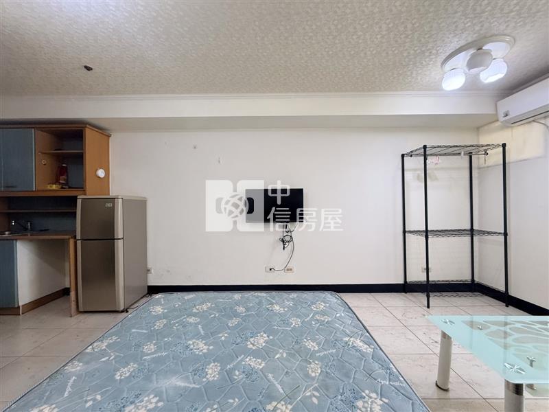 健康路有陽台套房房屋室內格局與周邊環境
