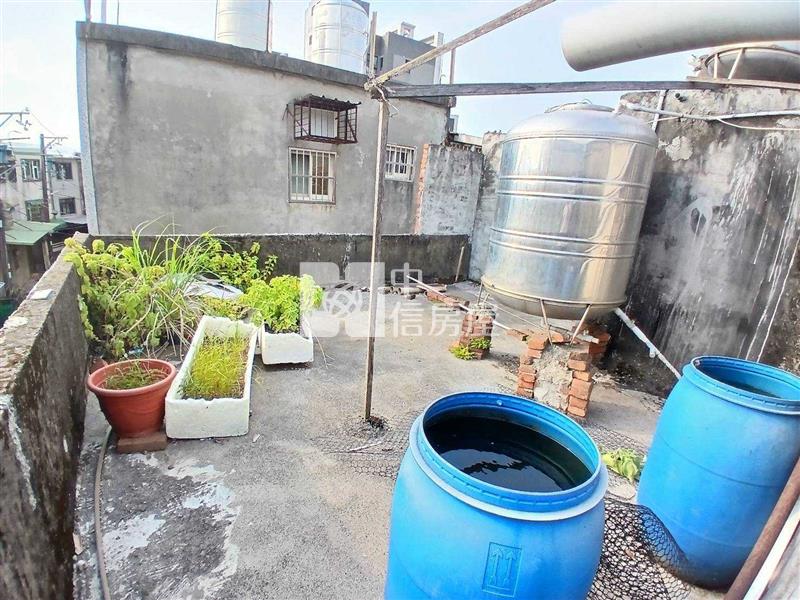 祥安國小邊間透天房屋室內格局與周邊環境