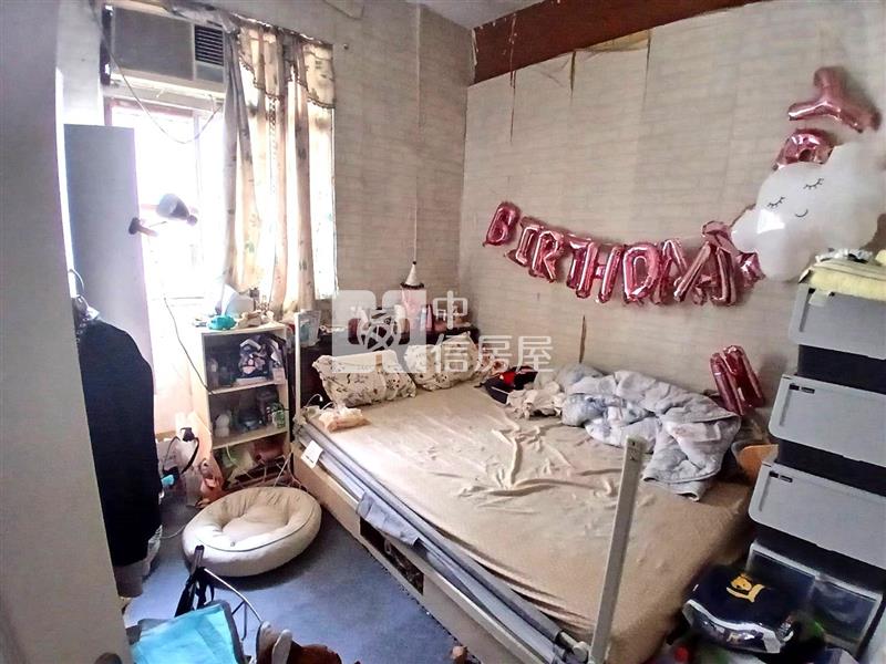 祥安國小邊間透天房屋室內格局與周邊環境