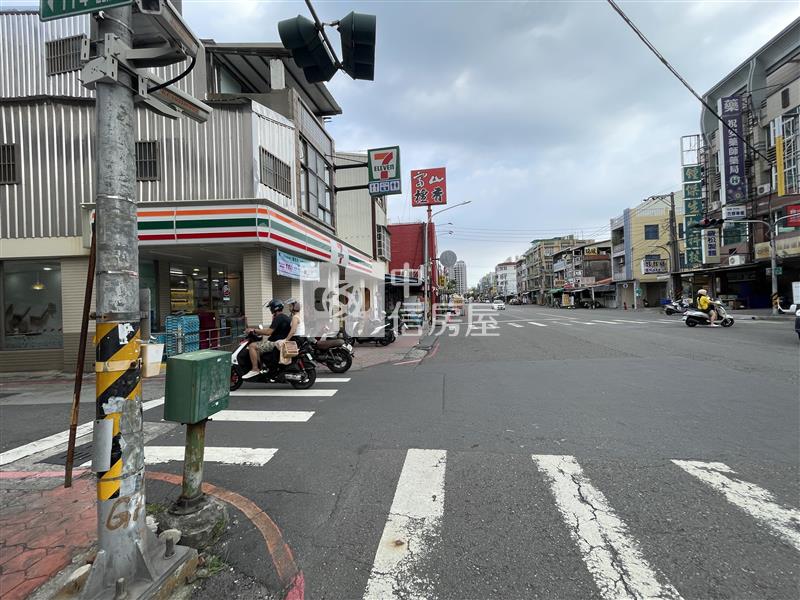 文山國小翻新車庫透天房屋室內格局與周邊環境