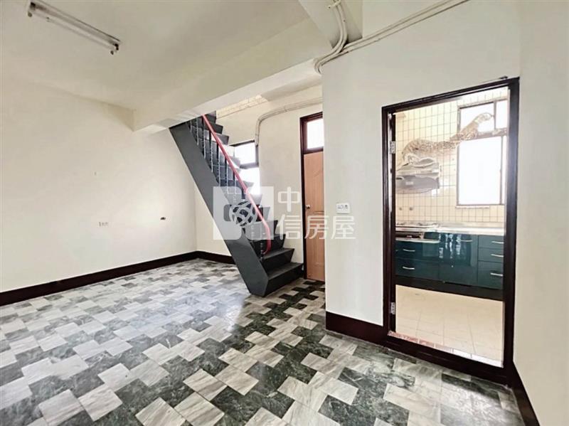 中路特區旁低總價大三房美寓房屋室內格局與周邊環境