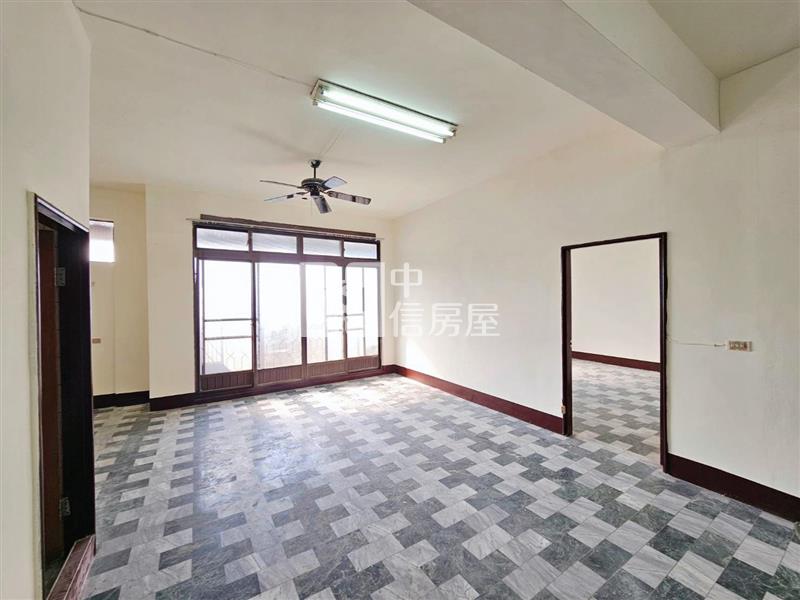 中路特區旁低總價大三房美寓房屋室內格局與周邊環境