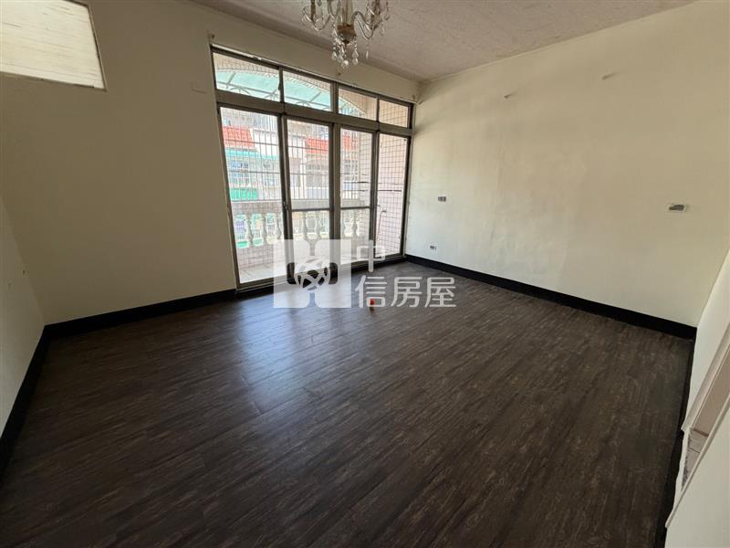 專任💎楊梅後站前院停車透天房屋室內格局與周邊環境