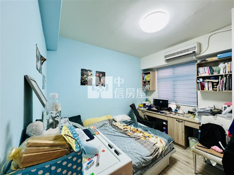 建國國小旁車位美三房房屋室內格局與周邊環境