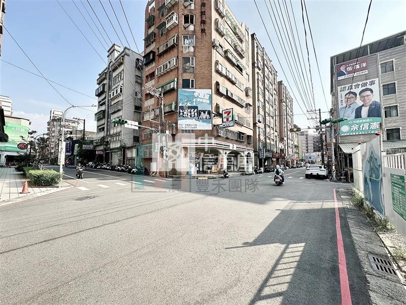 【豐禾】親友專-G09捷運生活圈喜來登便捷一房房屋室內格局與周邊環境