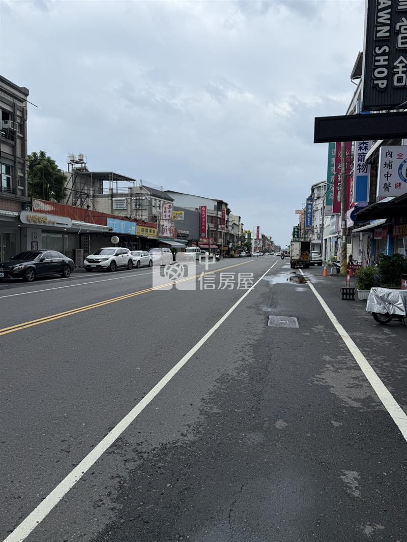 內埔星巴克店面房屋室內格局與周邊環境