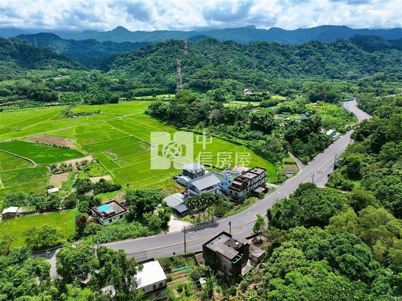 關西台3線合法農舍房屋室內格局與周邊環境