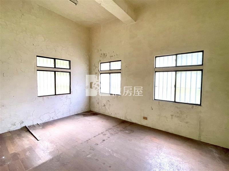 關西台3線合法農舍房屋室內格局與周邊環境
