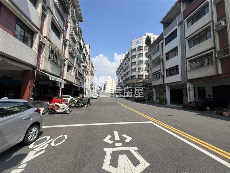 近正義車站臨義勇路1、2樓店住房屋室內格局與周邊環境