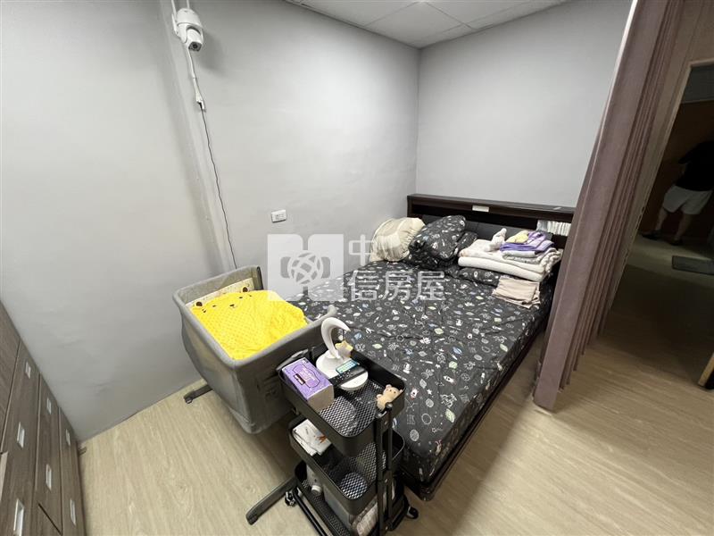 龍岡忠貞商圈活巷美透天房屋室內格局與周邊環境