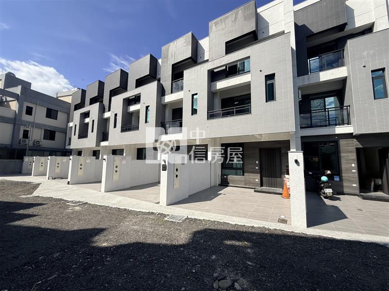 吉安文化八街全新四套房車庫別墅C房屋室內格局與周邊環境