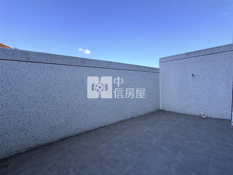 吉安文化八街全新四套房車庫別墅C房屋室內格局與周邊環境