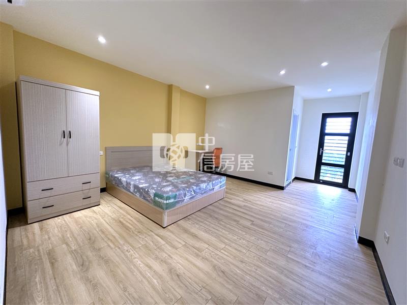 C1-102市區全新整理高投報收租透天房屋室內格局與周邊環境