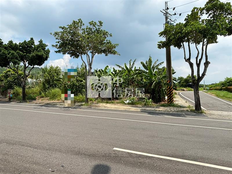 玉井區正路面工業地房屋室內格局與周邊環境