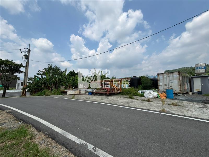 玉井區正路面工業地房屋室內格局與周邊環境