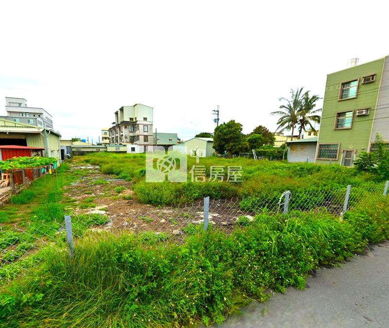新市三舍546坪角窗有水有電農地房屋室內格局與周邊環境