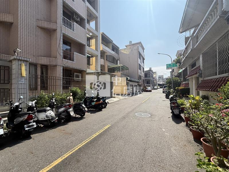 文南商圈圓舞曲溫馨美套房房屋室內格局與周邊環境
