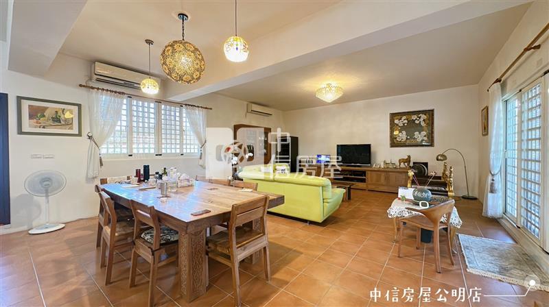大雅路獨棟電梯豪宅房屋室內格局與周邊環境