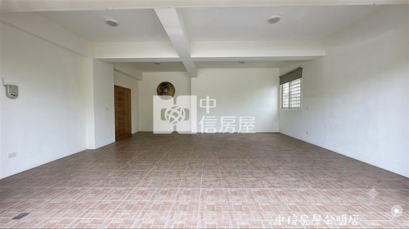 大雅路獨棟電梯豪宅房屋室內格局與周邊環境
