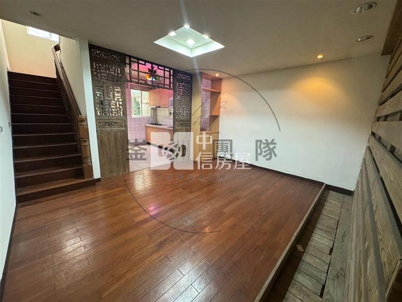 楊梅交流道維多利亞別墅房屋室內格局與周邊環境