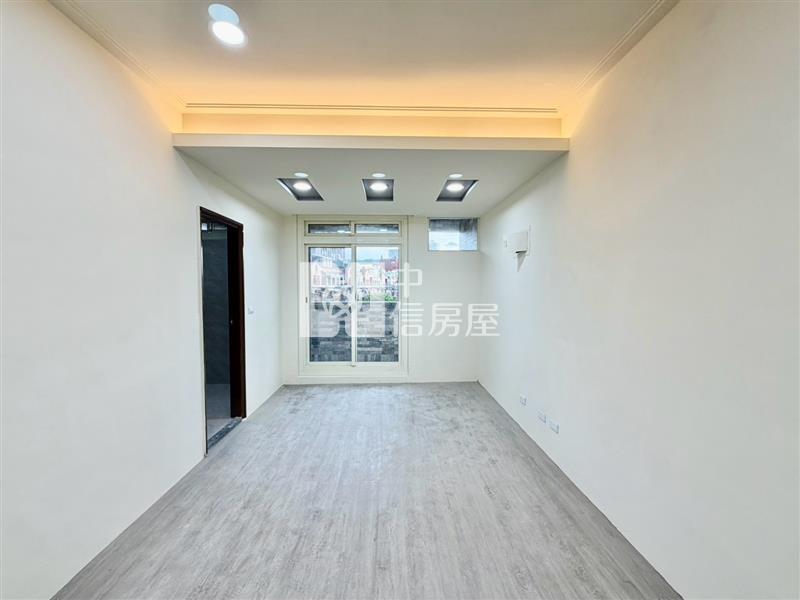 鑫聖中信-楊梅瑞梅國小旁整新美透天房屋室內格局與周邊環境