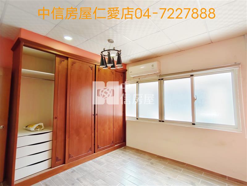 南郭車庫美透天房屋室內格局與周邊環境