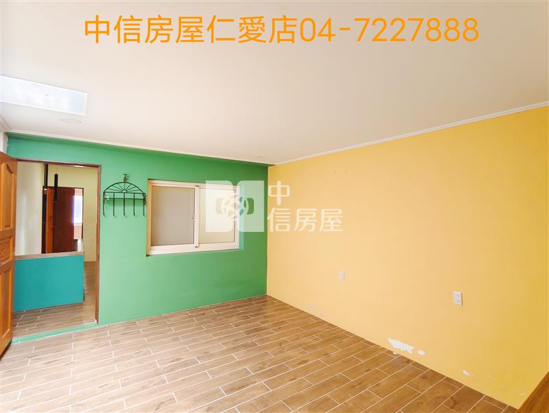 南郭車庫美透天房屋室內格局與周邊環境