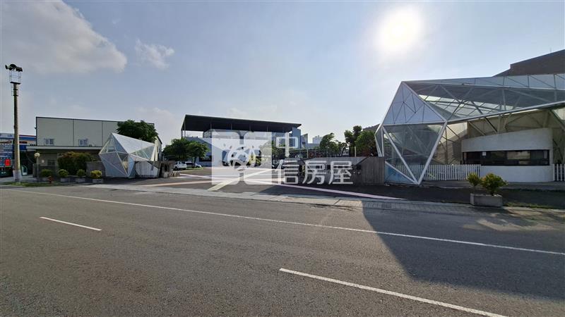 仁德中正路正路面建地房屋室內格局與周邊環境
