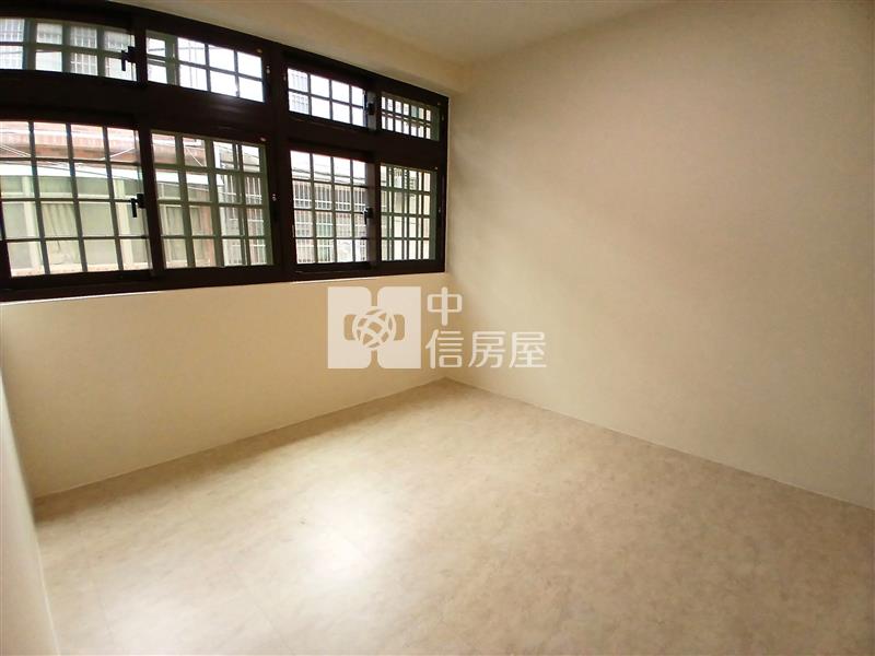 水美國小全新整理透天房屋室內格局與周邊環境