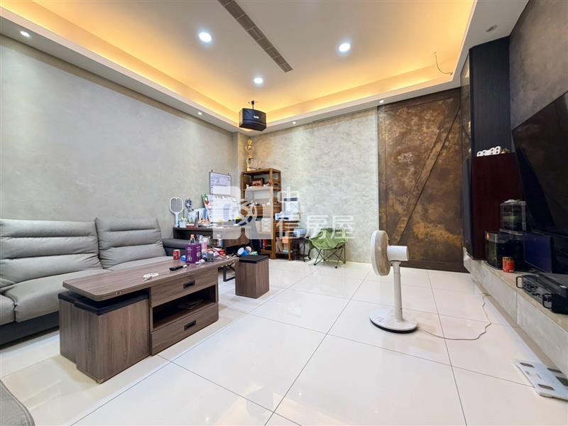 虎尾惠來國小旁輕屋齡別墅房屋室內格局與周邊環境