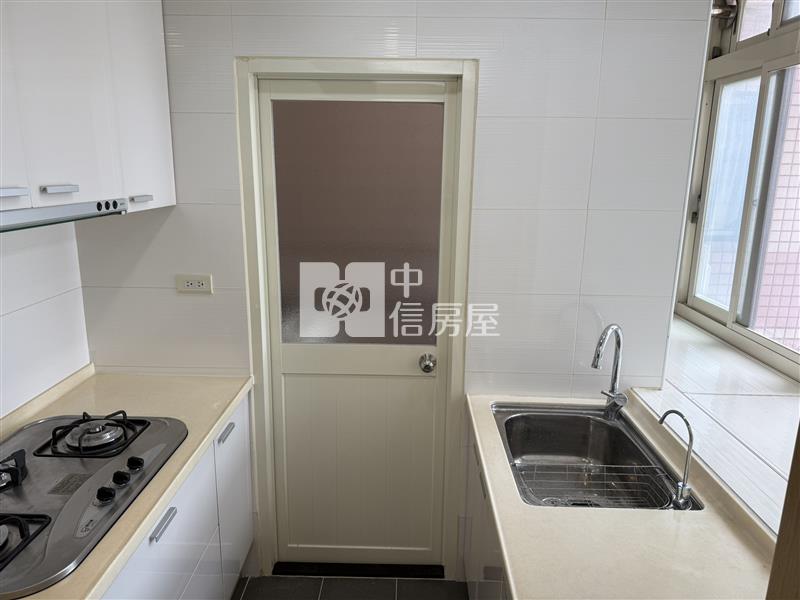 專~桃園區中山國小絕美兩房房屋室內格局與周邊環境