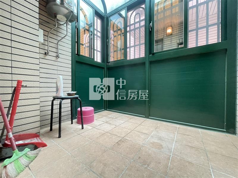 【安家】近南勢孝親房前院停車別墅房屋室內格局與周邊環境