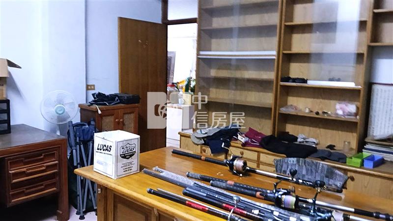 A1-111東海國小學區大別墅房屋室內格局與周邊環境