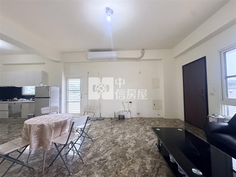 佳里頂廍邊間全新未住透天房屋室內格局與周邊環境
