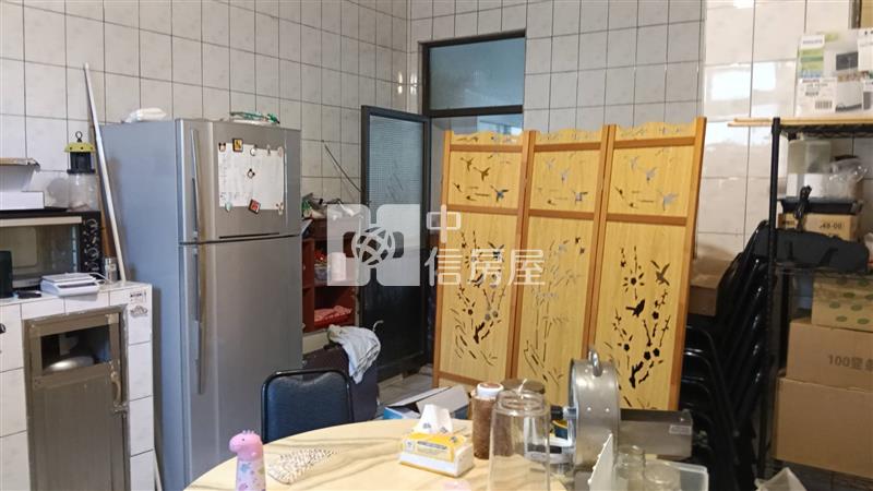 B3-10近初鹿國中店住房屋室內格局與周邊環境